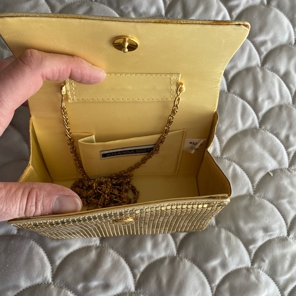6 Evening Bags for Any Occasion